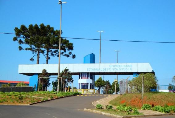 Você também pode pegar um Uber de dentro do Campus até o barzinho mais próximo