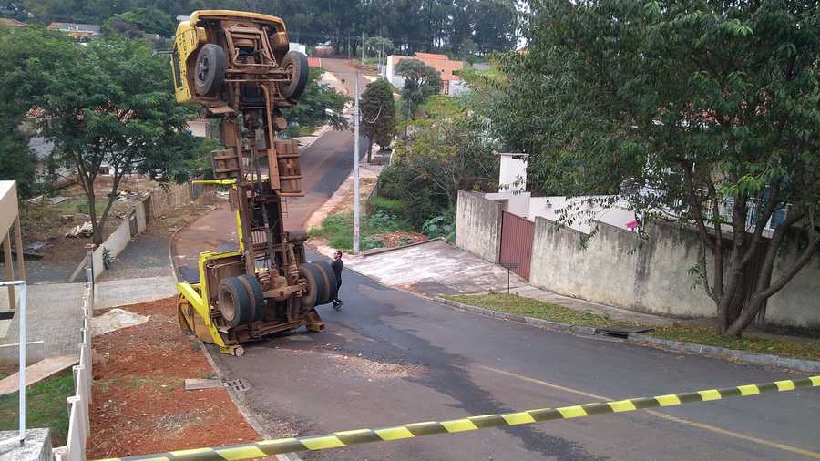 Caminhão Transformers em Ponta Grossa