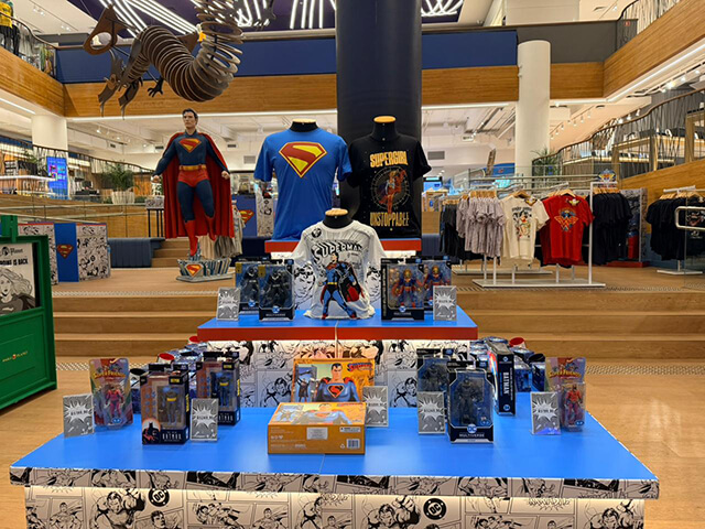 A Piticas e a Galeria Magalu realizam uma programação especial para o Superman Day