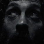 Lobis-Homem: Universal Pictures revela título nacional e trailer do terror de Robert Eggers